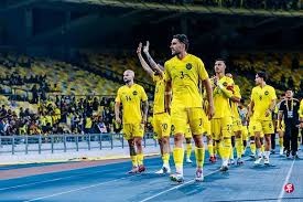 39岁仍然无所畏惧：诺伊尔的拜仁传奇继续